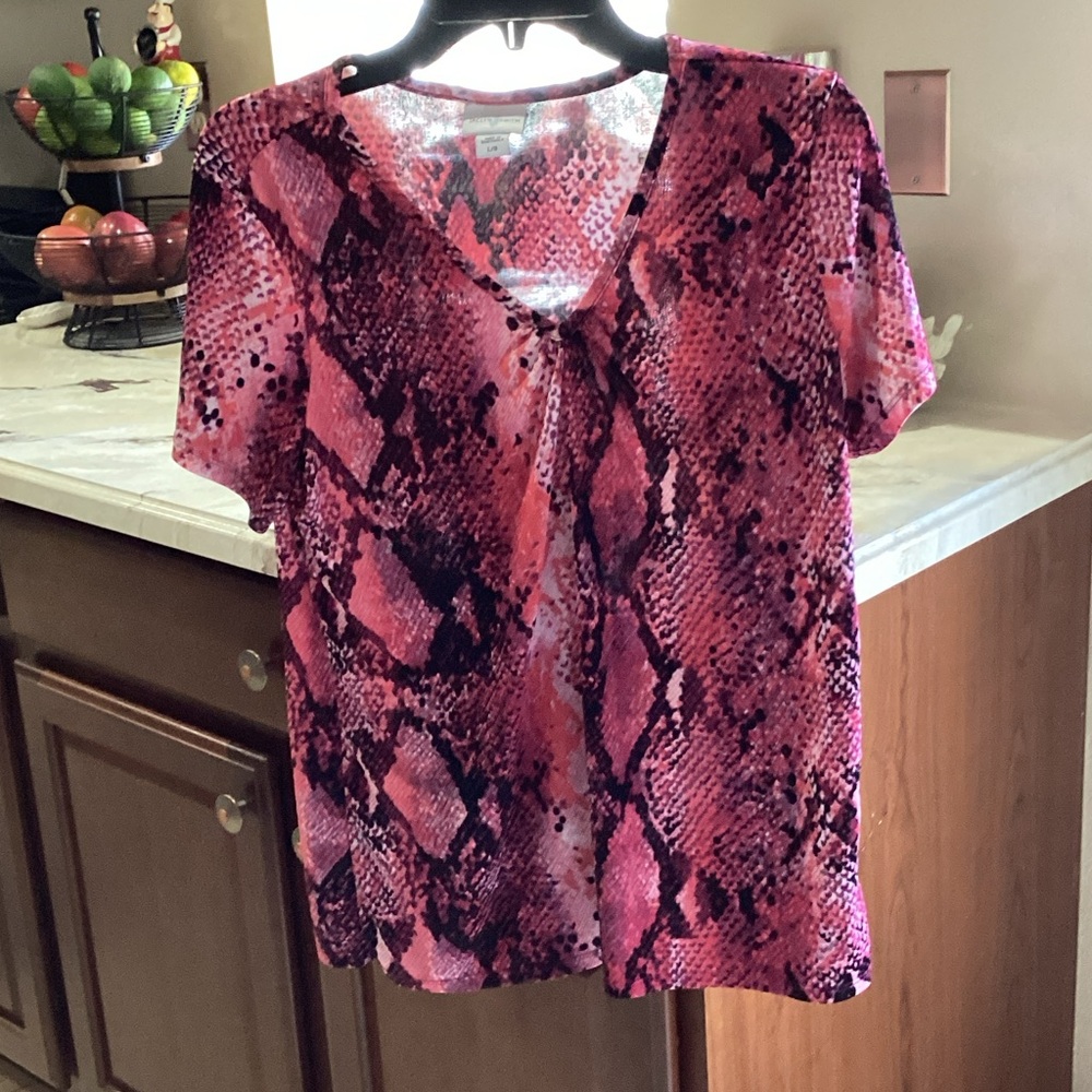 Jaclyn Smith Vivid Pink Snake Print Blouse